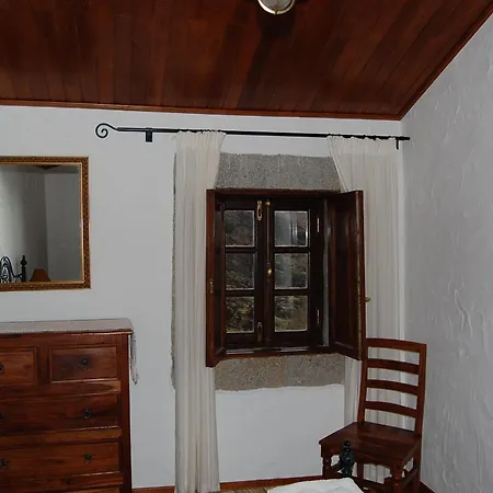 Casa Da Janal Farm stay Vimioso